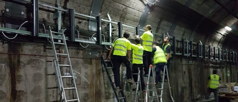 Renovación de soportes publicitarios en Metro de Barcelona · Titchfield Iberia